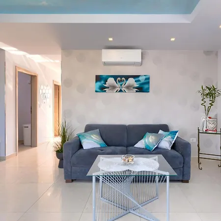 Fenix By Interhome *