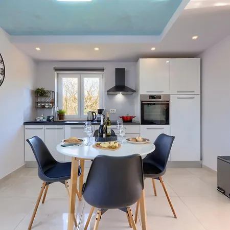 Fenix By Interhome *